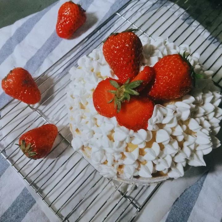 想要热量更低，做起来简单到不行的樱桃蛋糕？