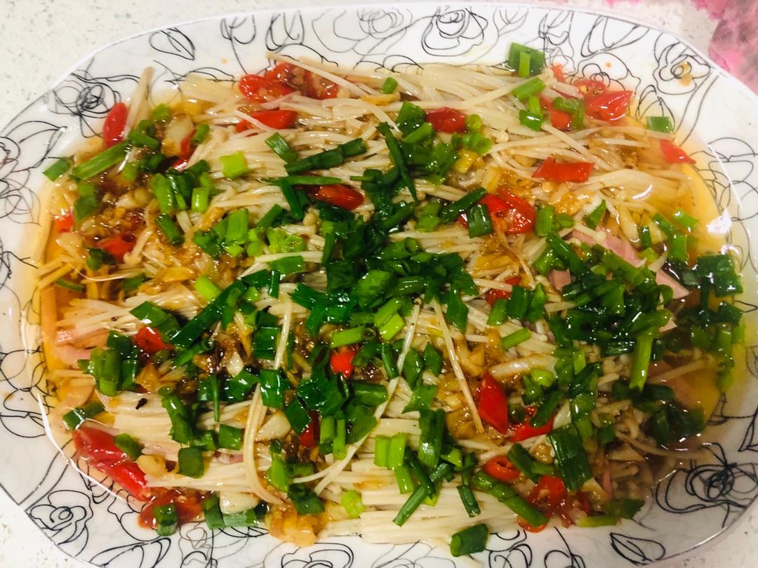 蒜蓉金针菇(比锡纸金针菇好吃)