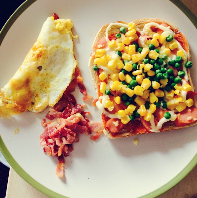 吐司培根小批萨