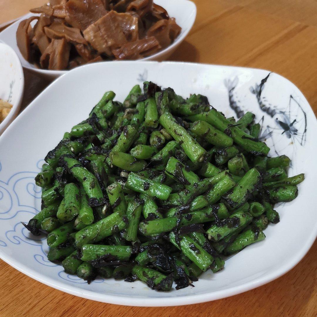 橄榄菜四季豆