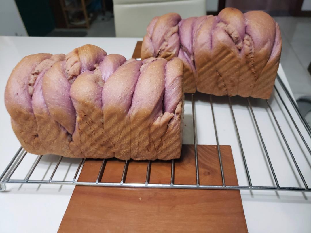 双倍紫薯吐司