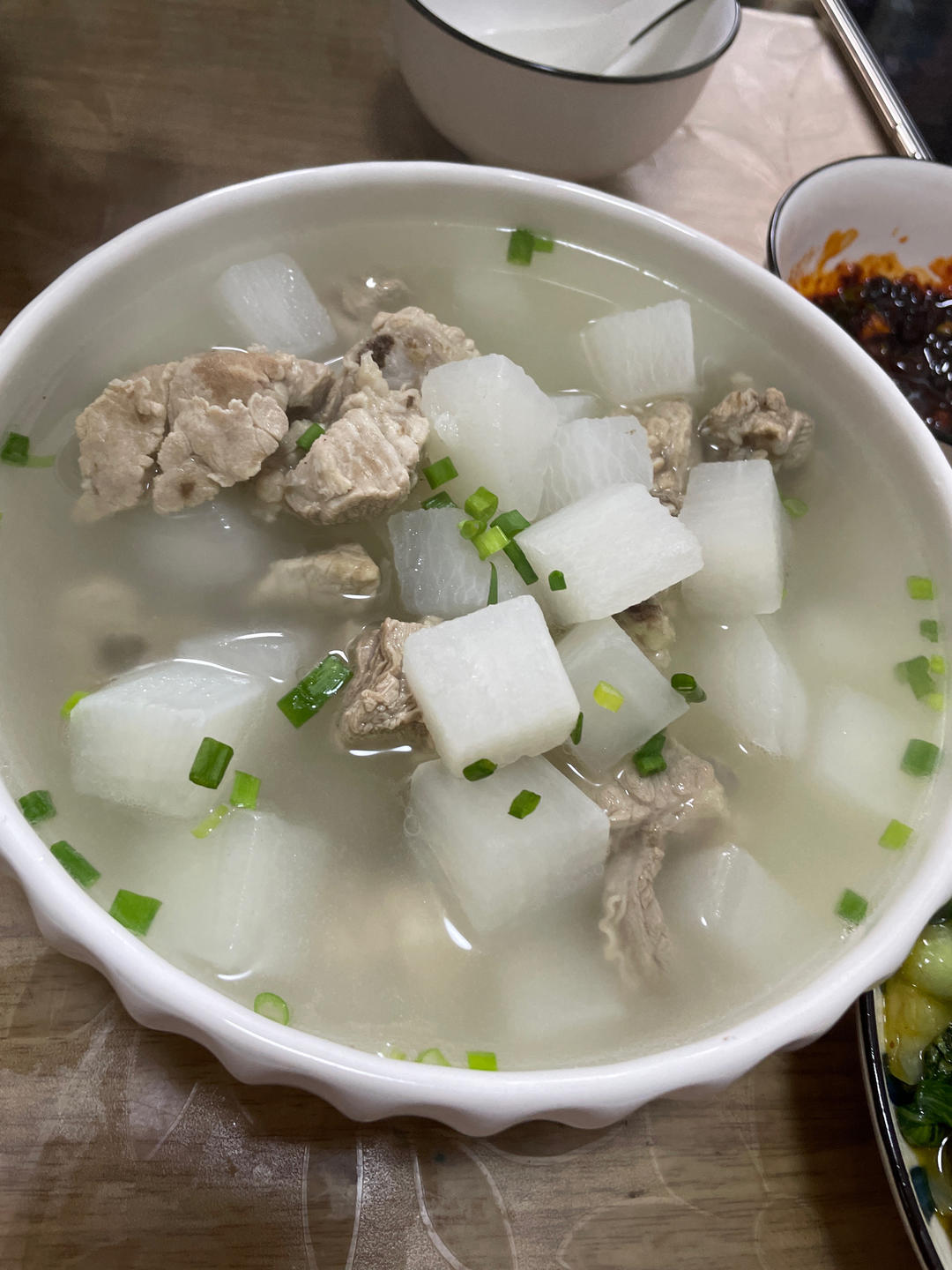 清炖排骨萝卜汤