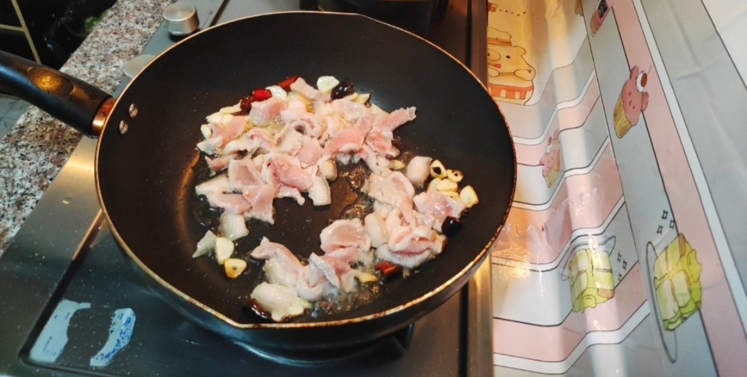 超下饭的干锅花菜的做法 步骤2