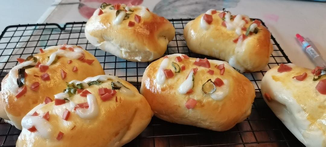 香葱火腿肉松面包