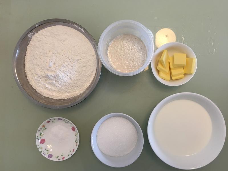 纯奶手撕吐司的做法 步骤1