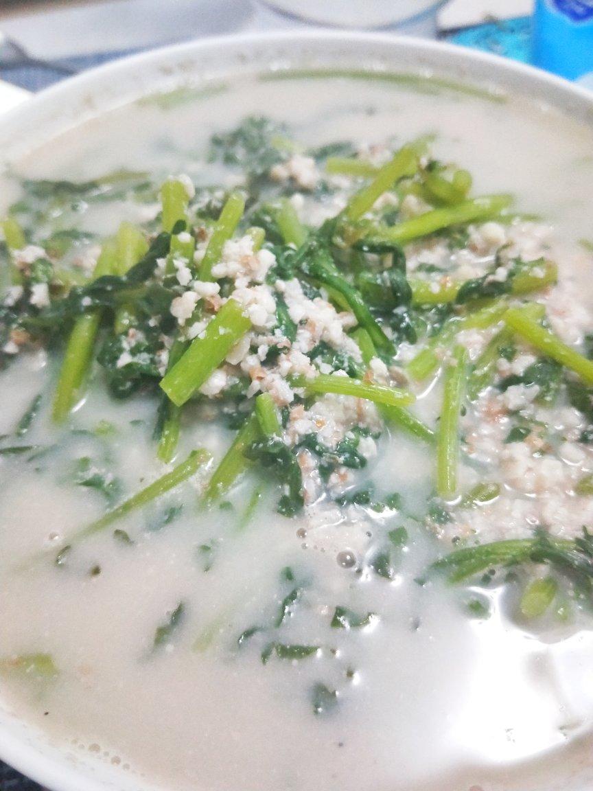 厨房小白胖嘟嘟分享作品 2018年05月05日花生茼蒿小豆腐,调皮版口水鸡