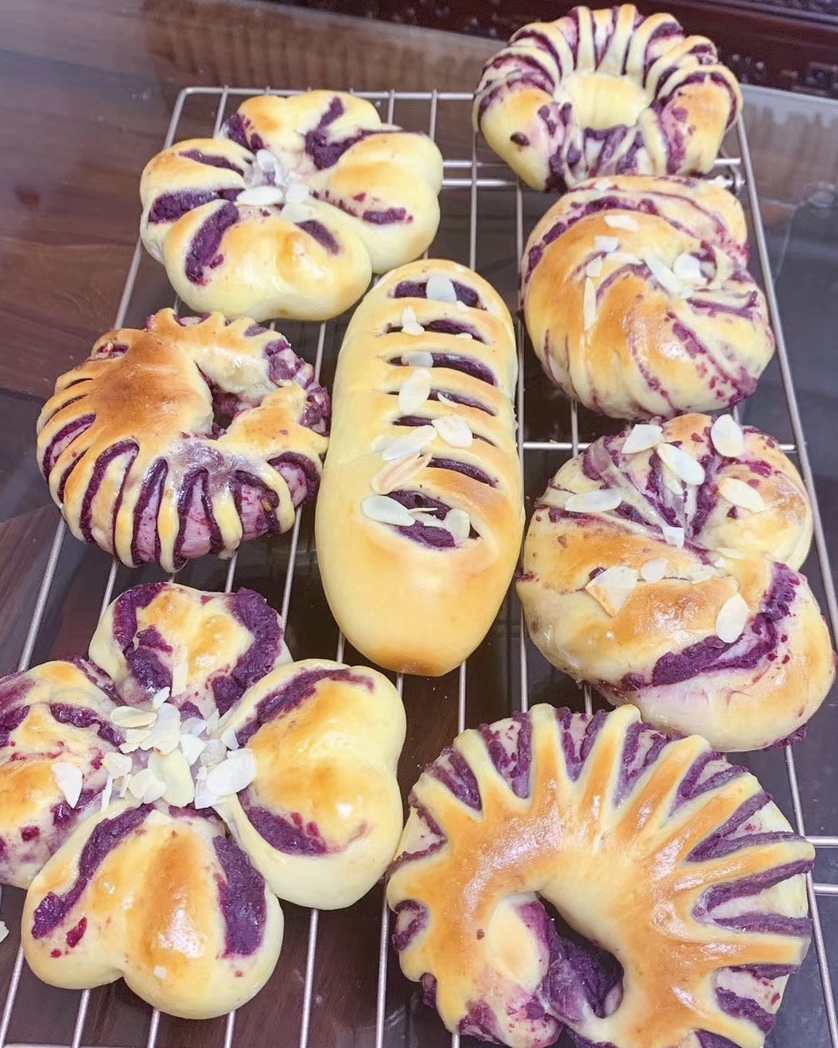 紫薯面包卷（两种卷法）