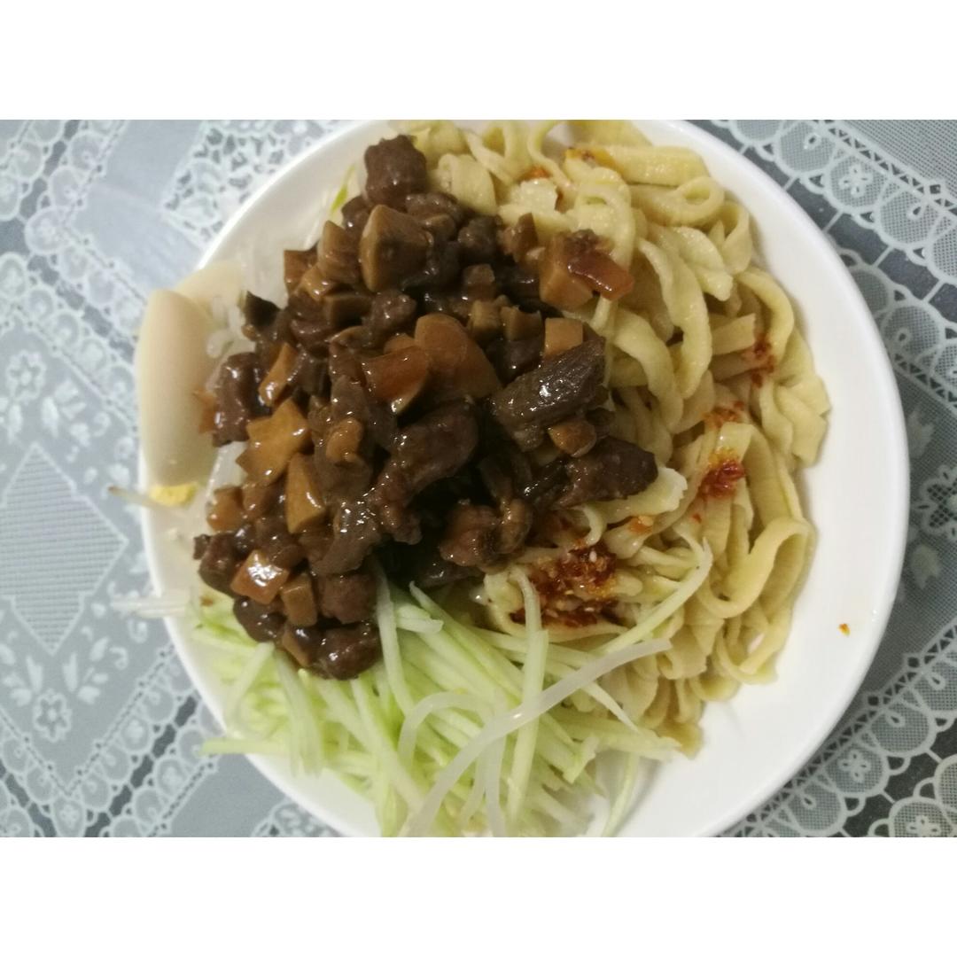 肉丝炒面（附手擀面做法）