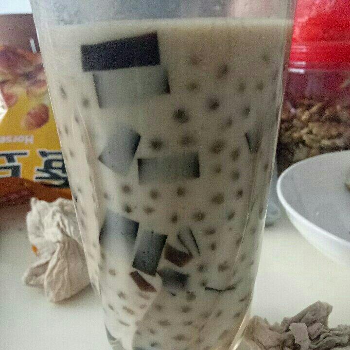 椰汁仙草西米露