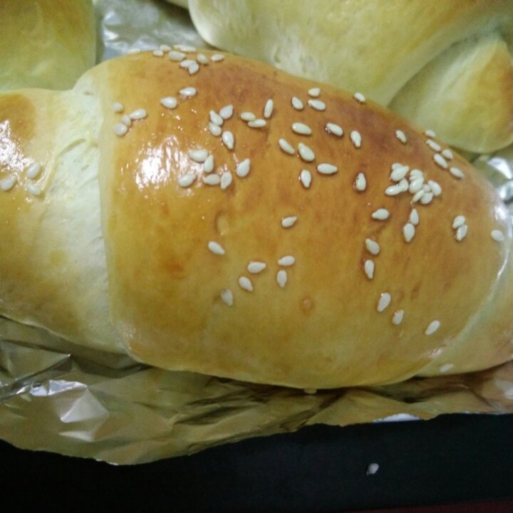 大人小孩都爱不释口的【蜂蜜牛奶小餐包】