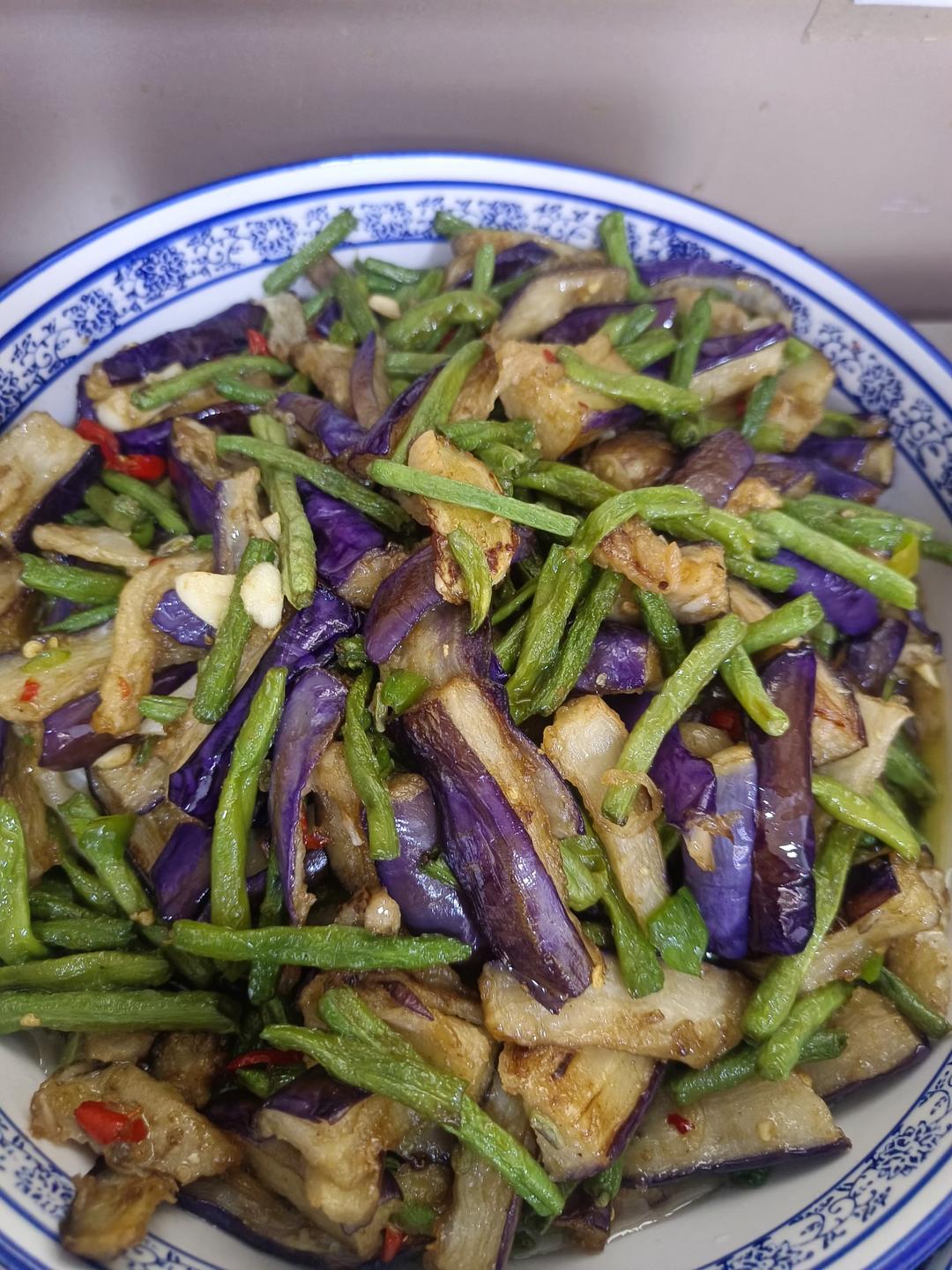 豆角烧茄子