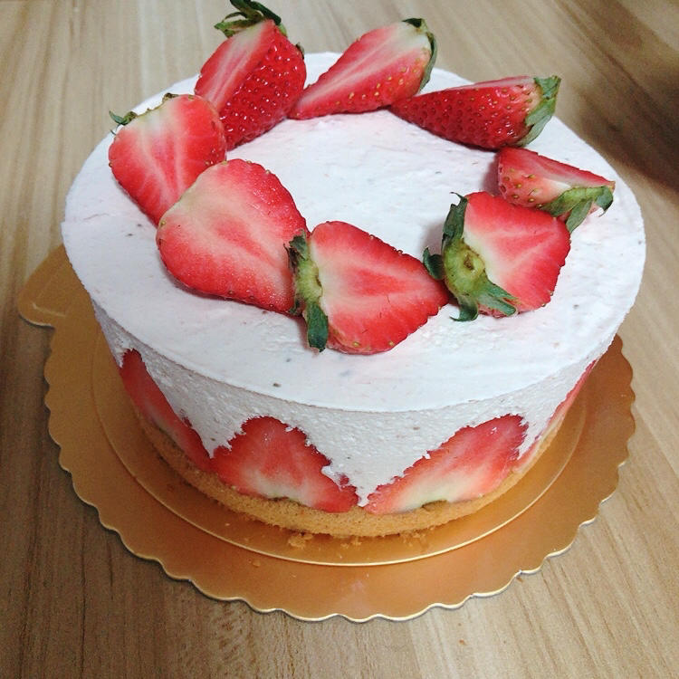 【视频】草莓慕斯蛋糕（6寸）