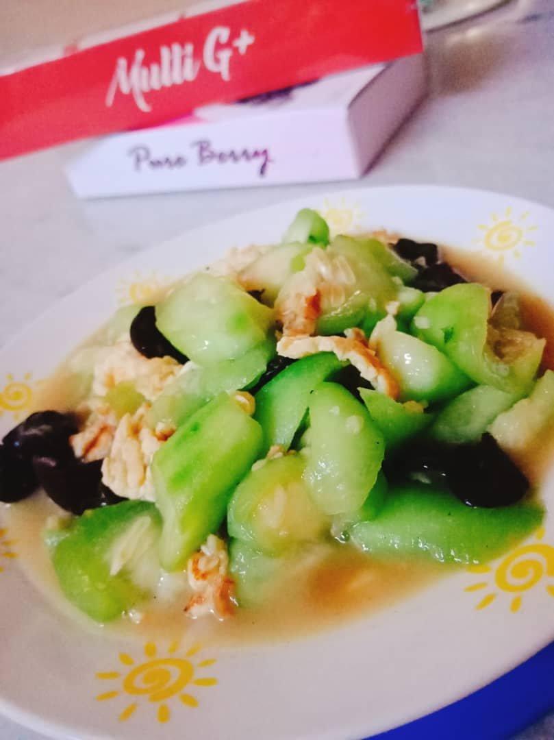 丝瓜木耳炒蛋