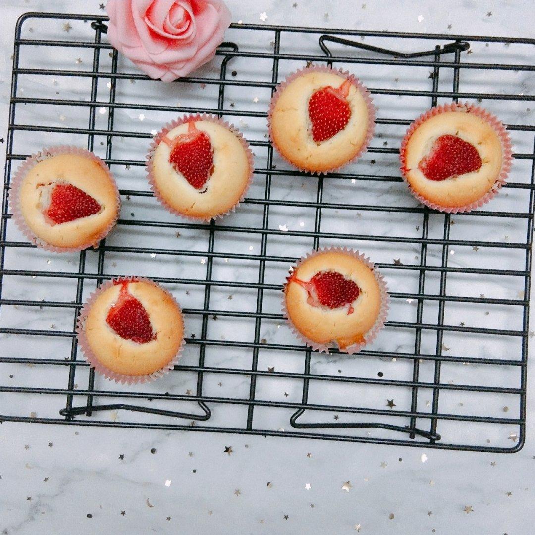 一整颗草莓の马芬