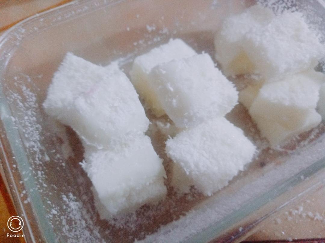 完胜85度C牛奶椰丝小方