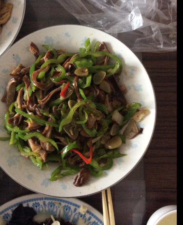 辣椒炒肚丝