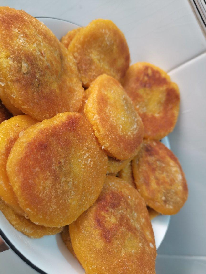 金灿灿的南瓜饼