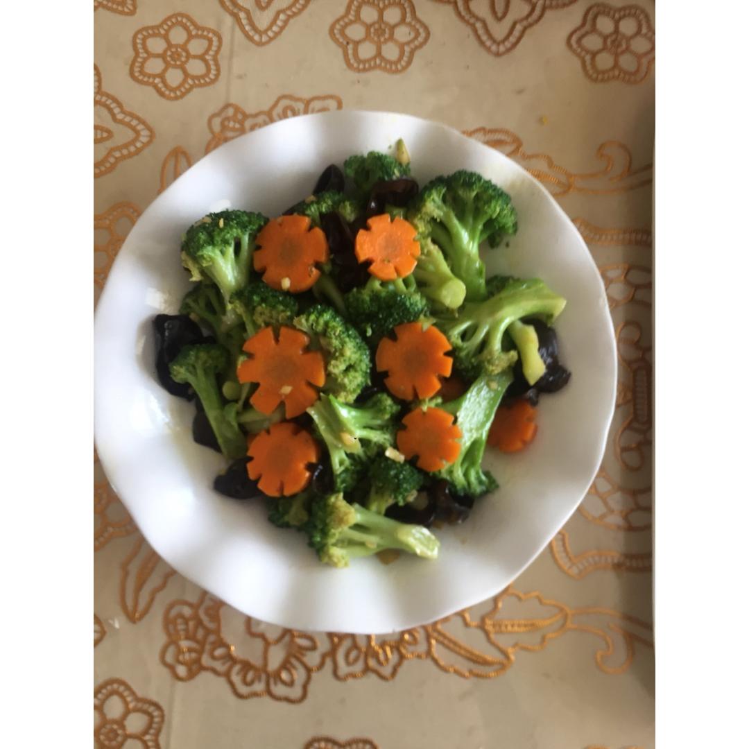 清炒西兰花