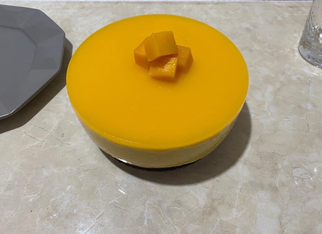 芒果慕斯蛋糕