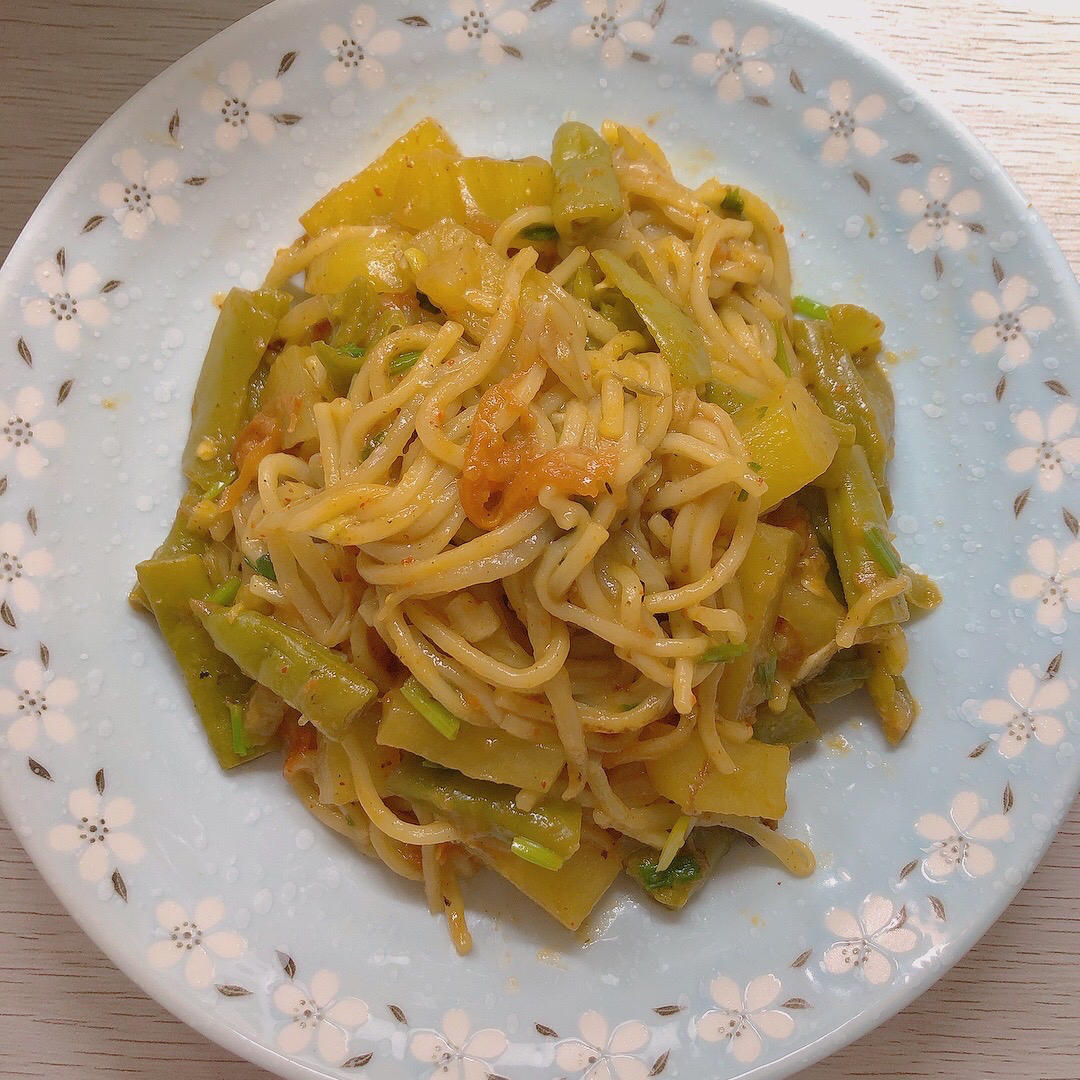 【番茄土豆焖面】