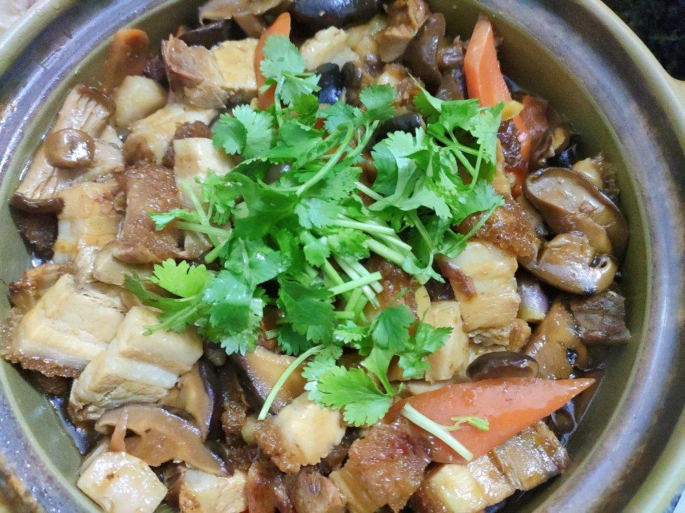豆腐火腩煲