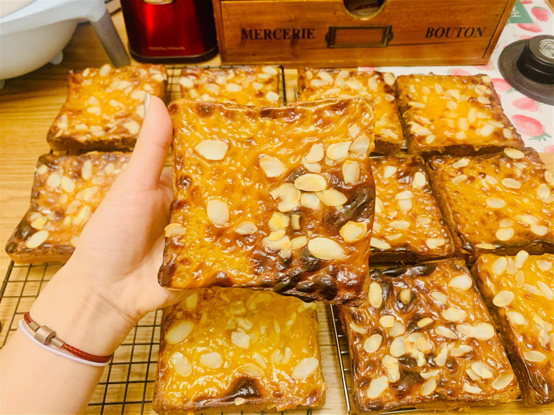 零失败快手岩烧乳酪(熔岩吐司)十分钟网红早餐，好吃哭