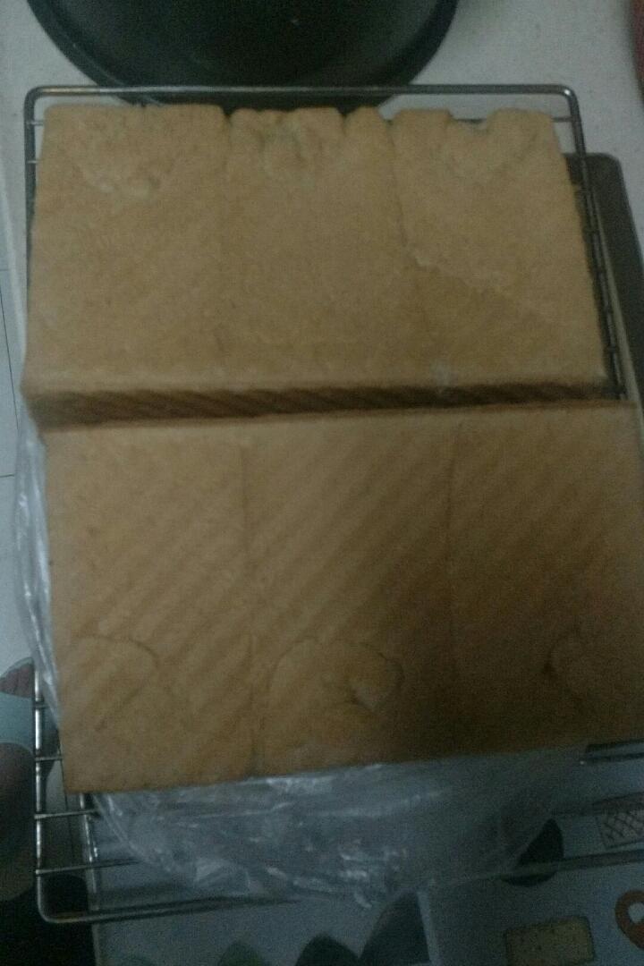 奶香红糖吐司
