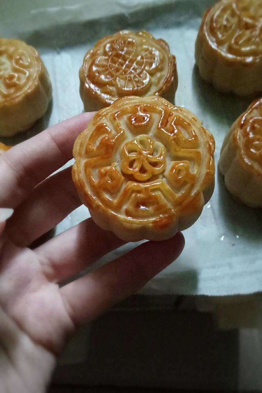 【曼食慢语】蛋黄莲蓉月饼