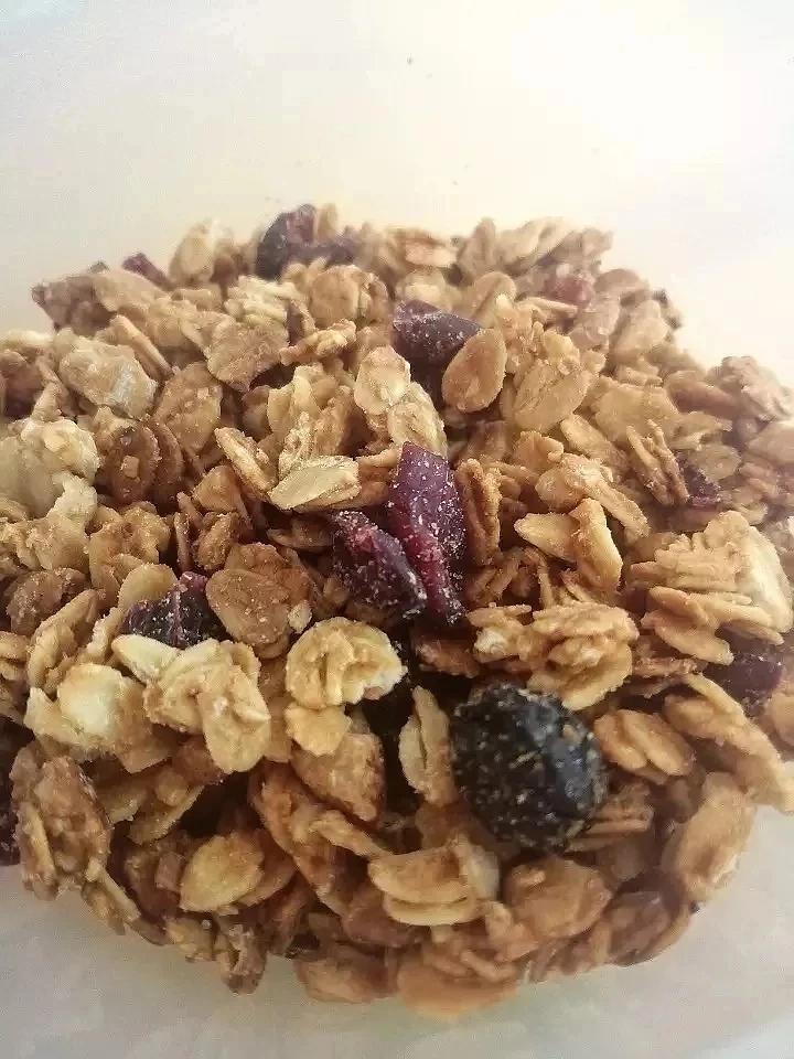 Today's breakfast 格兰诺拉脆麦片