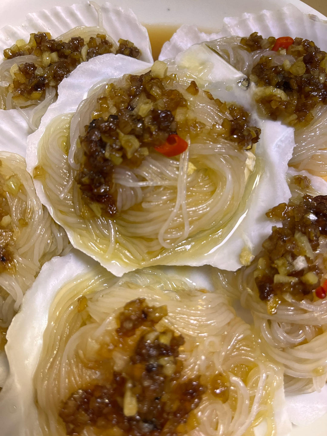 零失败的蒜蓉粉丝蒸扇贝