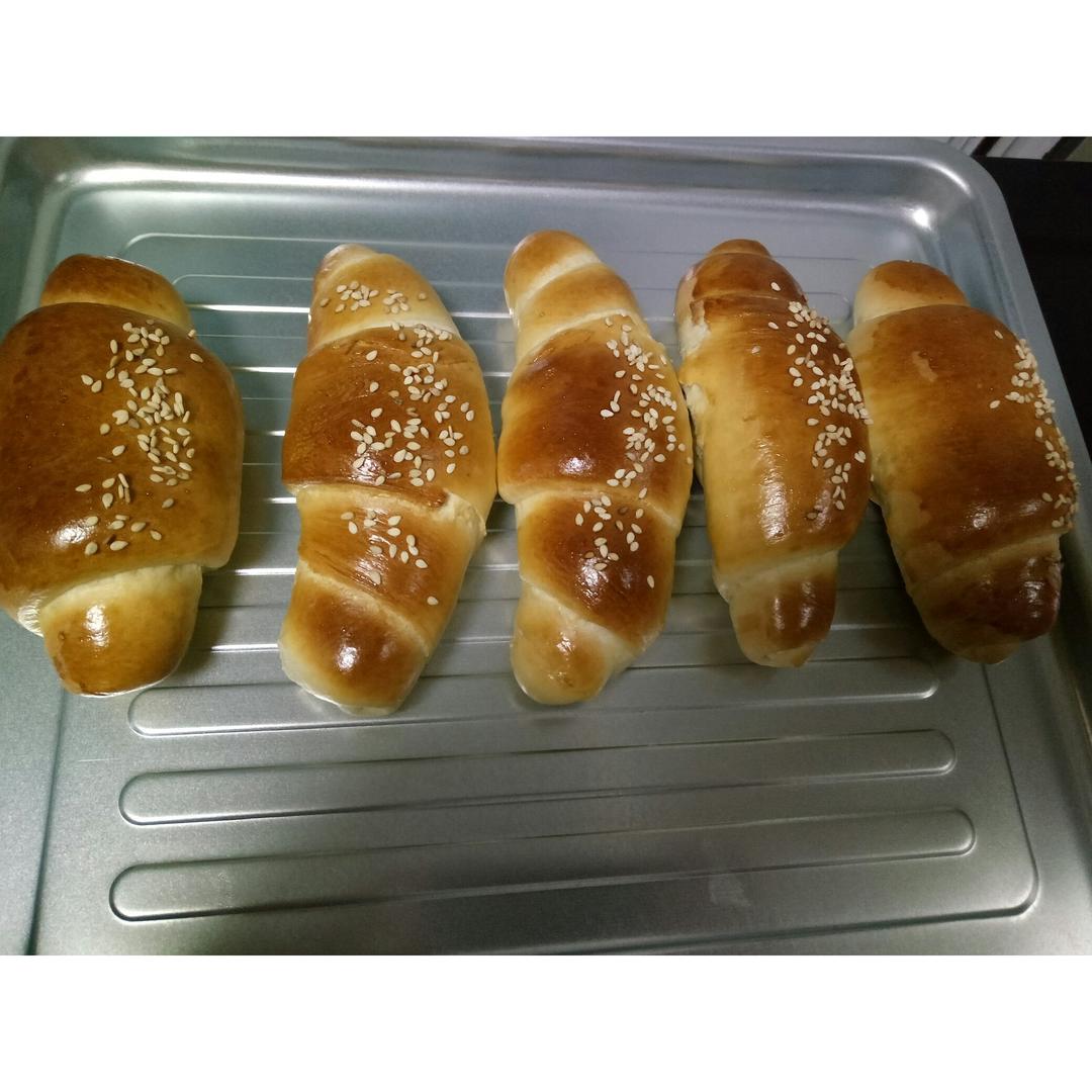黄油面包卷