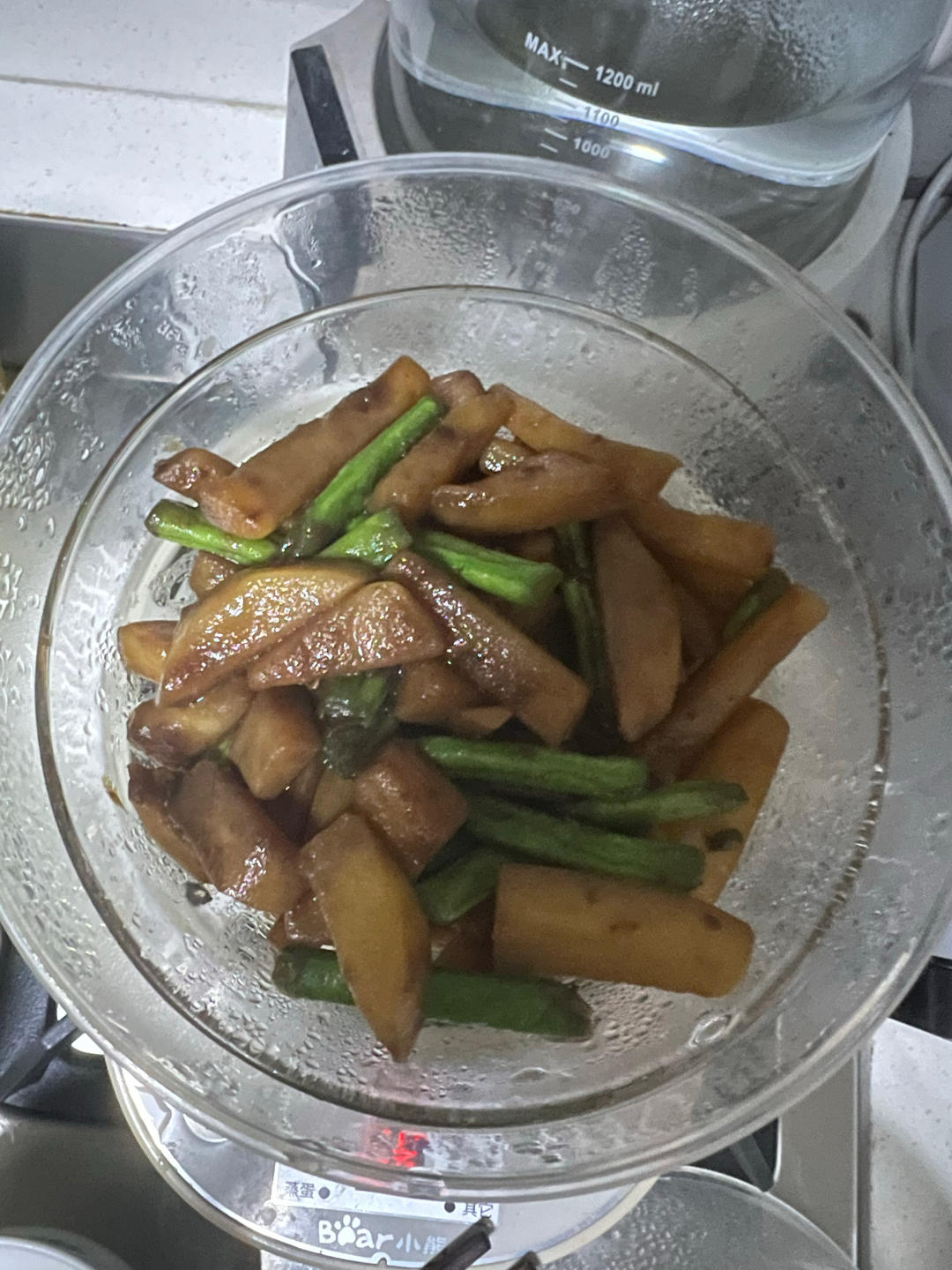 刀豆烧土豆-不是肉却比肉更好吃，做法太简单了，一看就会，上了桌大家抢着吃！