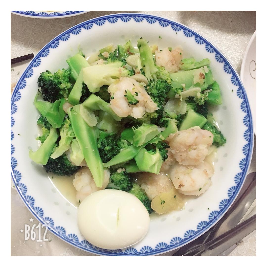 西兰花炒虾仁