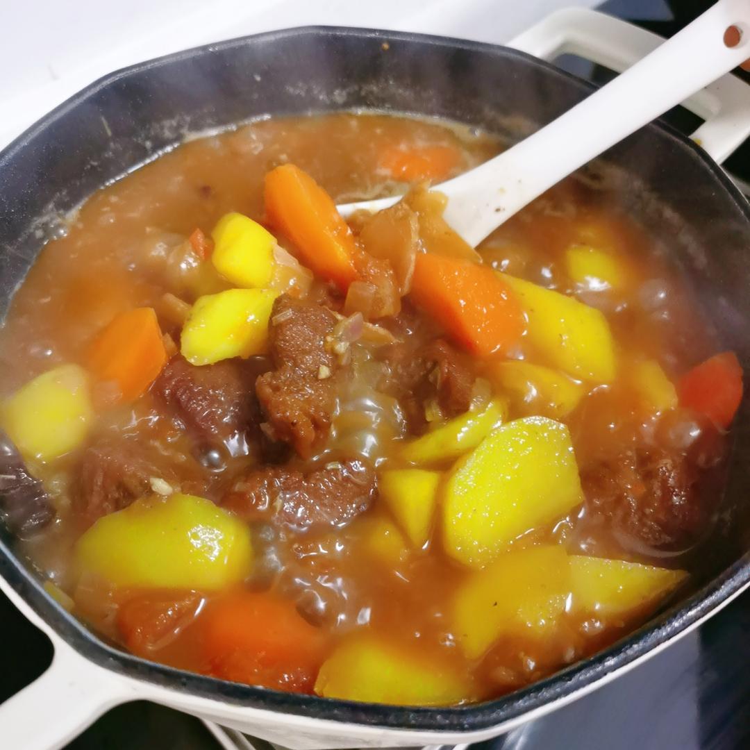 番茄土豆炖牛腩