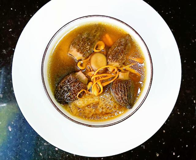 金猪送福杂菇汤——（减脂去油篇）的做法