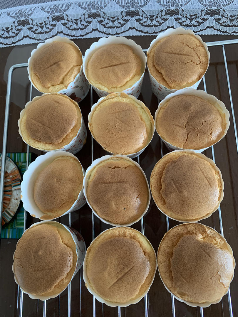 凉了也不回缩的戚风纸杯蛋糕🍰超级绵软 适合宝宝吃哦