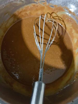 芒果巧克力蛋糕卷的做法 步骤2