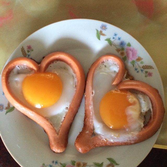 爱心香肠煎蛋