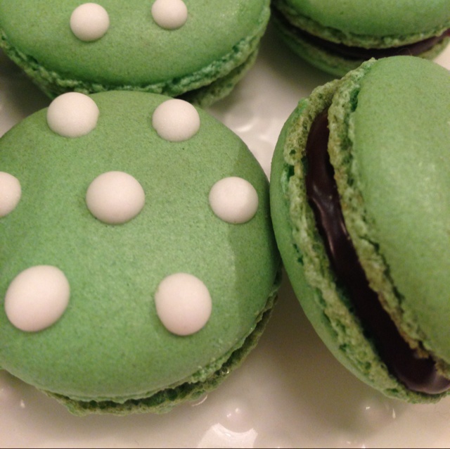 马卡龙（瑞士蛋白霜）