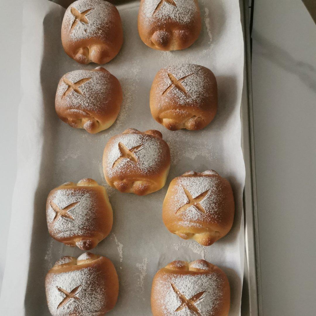 超软牛奶小面包