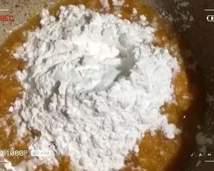 私房【南瓜饼】独家造型·外香里糯·原汁原味·小吃的做法 步骤3