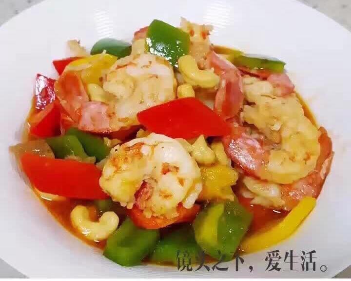 腰果彩椒炒虾仁的做法