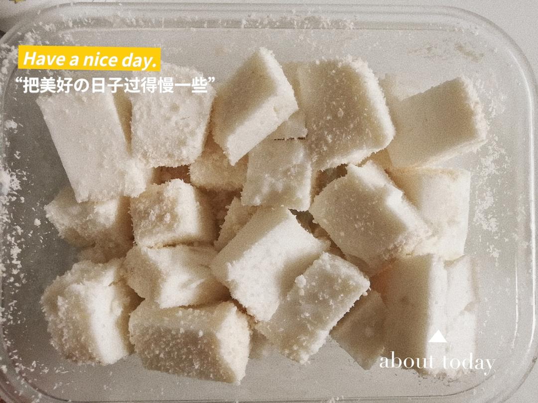 椰奶冻（一款毫无难度的甜点）