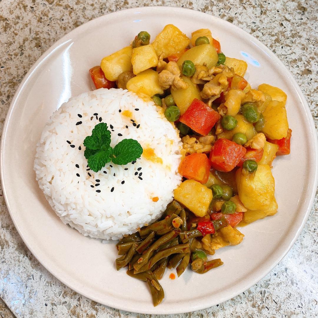 零失败日式咖喱鸡肉饭！！最正宗日本家庭做法！简单又好吃！