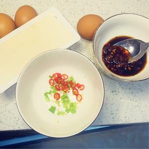 超快手鸡蛋内脂豆腐的做法 步骤1