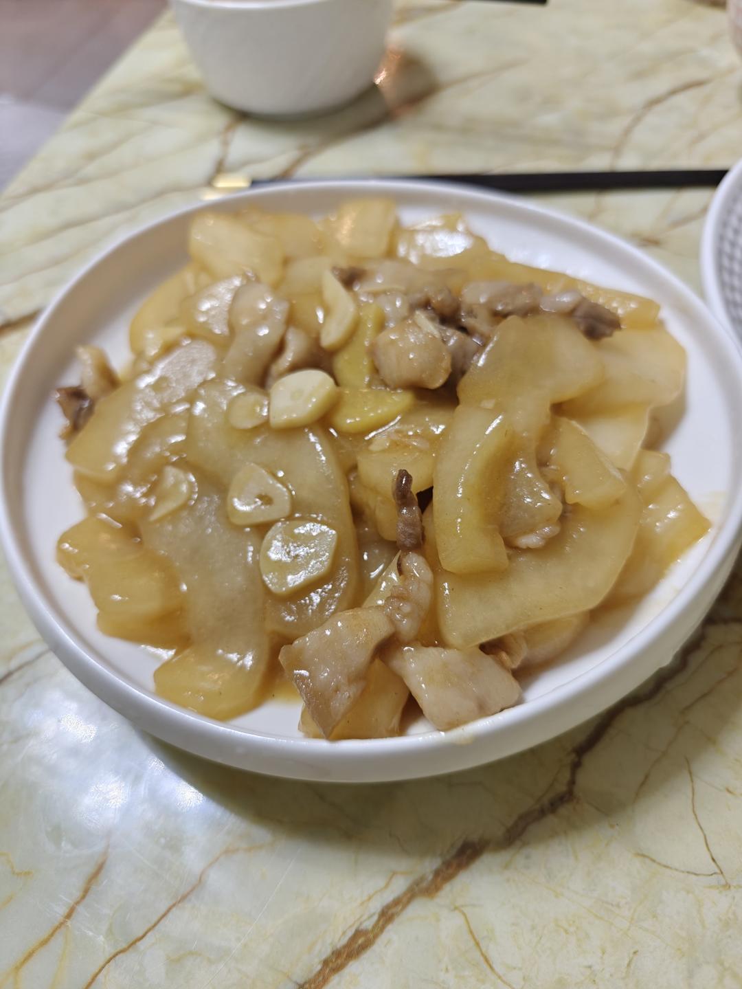 老黄瓜炒肉