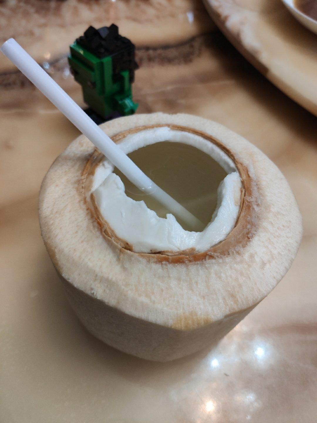 轻松开椰子