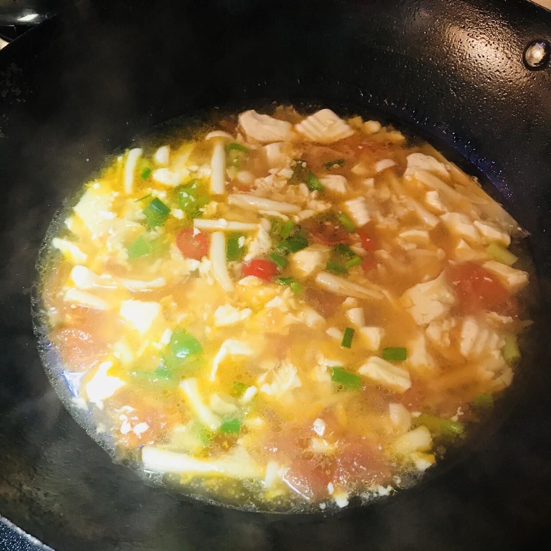 番茄白玉菇汤