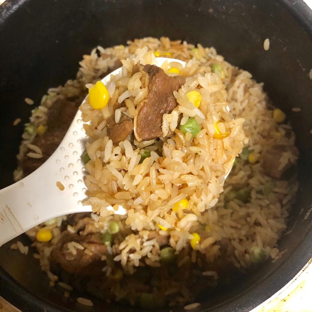 土豆牛腩焖饭