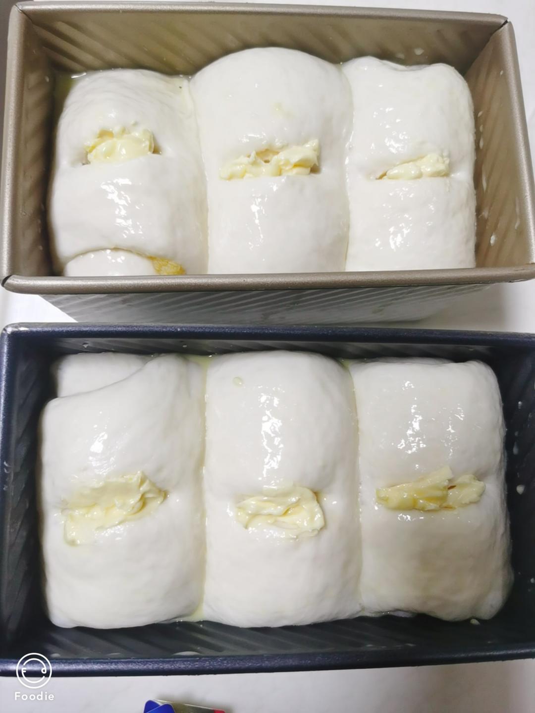 纯奶手撕吐司的做法 步骤1